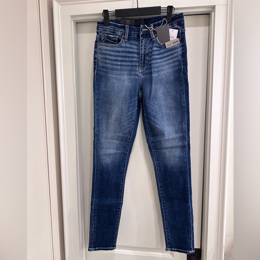 Buckle Black Fit No. 75 Skinny Stretch Jean - Picture 2 of 8